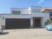 Venta de casa en Cuesta Blanca, Tijuana, Residencial con...