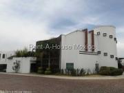 Venta de casa en Cumbres del Lago