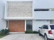 VENTA DE CASA EN CUMBRES DEL LAGO JURIQUILLA