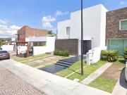 VENTA DE CASA EN CUMBRES DEL LAGO, JURIQUILLA QUERETARO