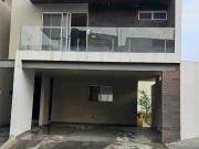 Venta de Casa en Cumbres Elite Premiere