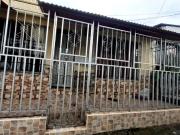 VENTA DE CASA EN EL BARRIO LOS QUINDOS