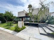 Venta de casa en el Campanario