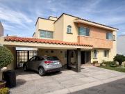 VENTA DE CASA EN EL CENTRO DE QRO