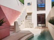 Venta de casa en el Centro remodelada de 3 Habitaciones...