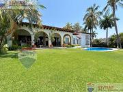Venta de casa en el Club de Golf Santa Fe, Xochitepec,...