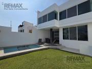 Venta de casa en el Fracc. Jardines de Ahuatl?n,...