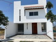 VENTA DE CASA EN EL MAYORAZGO, LEÓN, GUANAJUATO, ZONA SUR