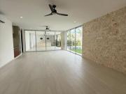 Venta de Casa en el Origen Residencial Xcanatun Merida...