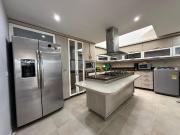 Venta de casa en el Poblado los Balsos