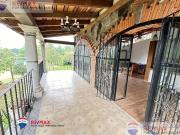 Venta de casa en el Pueblo Mágico de Tepoztlán,...