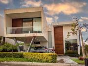 Venta de Casa en el Residencial el Molino Club de Golf...