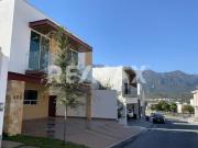 venta de casa en el uro carretera nacional monterrey nl. 4