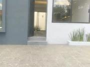 VENTA DE CASA EN FRAC. PRIVADO LOMAS DE LA FLORESTA VENTA DE CASA EN FRAC. PRIVADO LOMAS DE LA FLORESTA