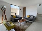 VENTA DE CASA EN FRACC. CERRADO 14 CASAS ZONA...