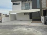 VENTA DE CASA EN FRACC CONDESA REJON