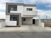 Venta de Casa en Fracc. Laderas del Rejon, Paohd