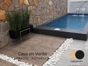 Venta de Casa en Fraccionamiento Asturias con Alberca