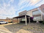 VENTA DE CASA EN FRACCIONAMIENTO BOSQUE DE LAS FUENTES...