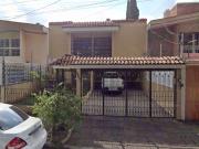 Venta de casa en Fraccionamiento Bosques de la Victoria,...