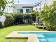 VENTA DE CASA EN FRACCIONAMIENTO BRISAS DE CUERNAVACA,...