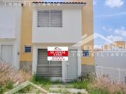 VENTA DE CASA EN FRACCIONAMIENTO CAÑADAS TRES MARÍAS