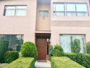 VENTA DE CASA EN FRACCIONAMIENTO CLUB DE GOLF SAN CARLOS...