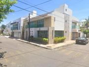 VENTA DE CASA EN FRACCIONAMIENTO COSTA DE ORO BOCA DEL...