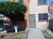 VENTA DE CASA EN FRACCIONAMIENTO EL CASTILLO, DE...