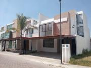 Venta de casa en fraccionamiento El Encanto, Morillotla,...