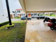 Venta de casa en fraccionamiento en Angelópolis