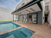 Venta de casa en fraccionamiento en Cuernavaca, Vista...