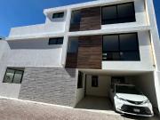 Venta de casa en fraccionamiento exclusivo Cholula