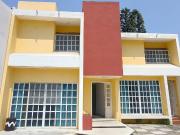 VENTA DE CASA EN FRACCIONAMIENTO FLORESTA 3 RECAMARAS Y...