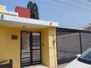 VENTA DE CASA EN FRACCIONAMIENTO FLORESTA 3 RECAMARAS Y...