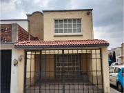 VENTA DE CASA EN FRACCIONAMIENTO HACIENDA DEL VALLE EN...