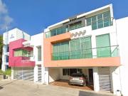 VENTA DE CASA EN: FRACCIONAMIENTO LAS NUBES, TUXLTA...