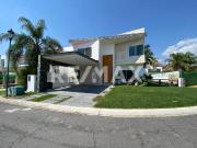 Venta de Casa en Fraccionamiento Lomas de Cocoyoc