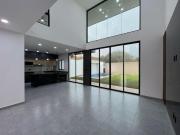 VENTA DE CASA EN FRACCIONAMIENTO REAL DE OAXTEPEC