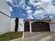 VENTA DE CASA EN FRACCIONAMIENTO SAN FRANCISCO HUATENGO