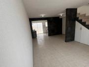 VENTA DE CASA EN FRACCIONAMIENTO VIÑEDOS QUERETARO