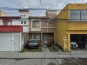 VENTA DE CASA EN GRACIANO SANCHEZ!