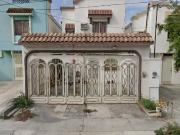 VENTA DE CASA EN Groenlandia 1025, Residencial Santa Fe,...