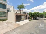 VENTA DE CASA EN GUADALAJARA