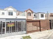 VENTA DE CASA EN GUADALUPE NUEVO LEON COL SANTA MARIA