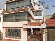 VENTA DE CASA EN GUSTAVO A. MADERO, CIUDAD DE MÉXICO