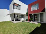 VENTA DE CASA EN HACIENDA DEL BOSQUE SANTIAGUITO METEPEC