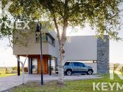 VENTA DE CASA EN HARAS DEL SUR 3