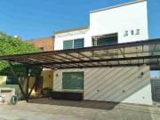 Venta de Casa en Irapuato. Ress. Privado y seguro con...