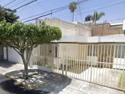 VENTA DE CASA EN JALISCO ZAPOPAN LAS AGUILAS CALLE RIO...